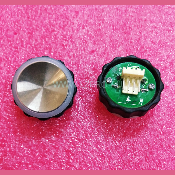 Кнопка BR27B (с круговой красной подсветкой, шлифованная, разъем AMP) XAA323CY1A XIZI Otis