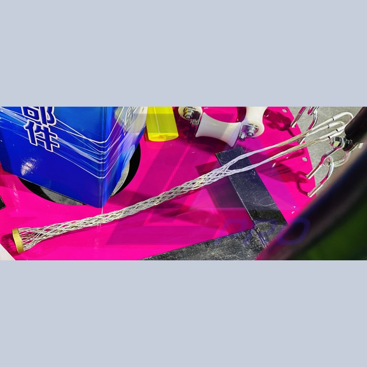 Устройство подвесное (чулок) для компенсирующей цепи