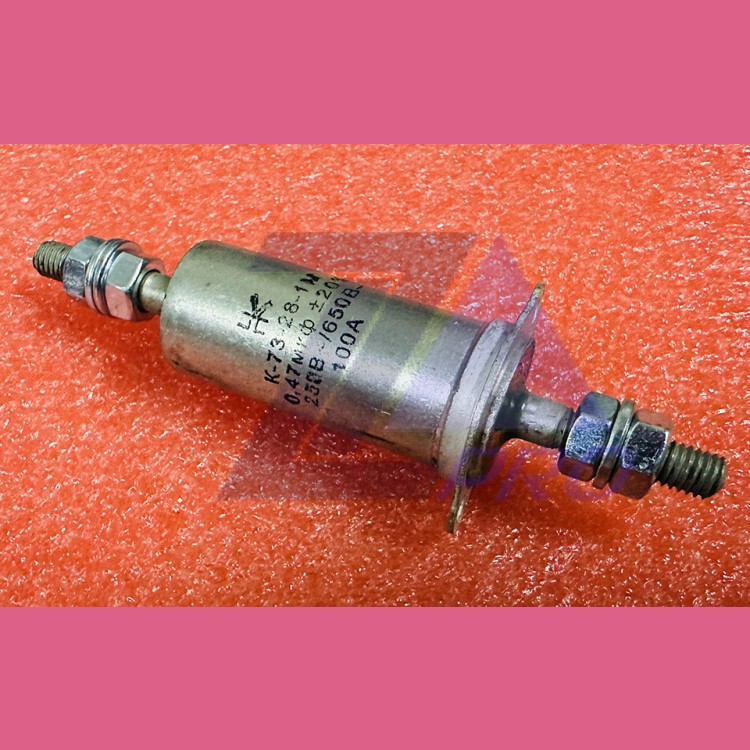 Конденсатор К-73-28-1М 250/650В 0,47 мкФ+-20% 100А