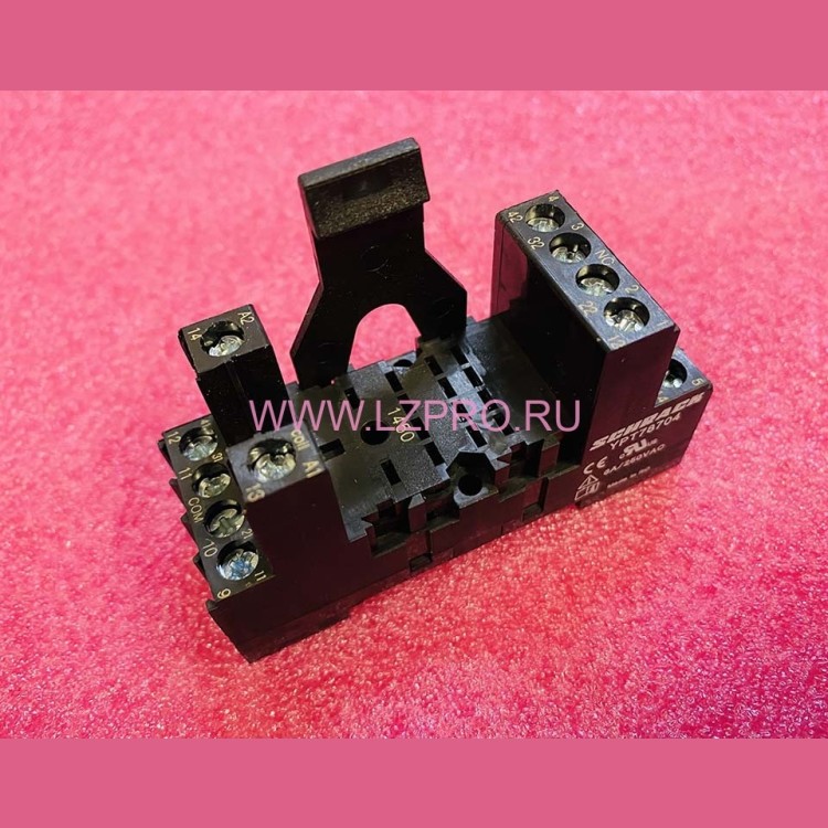 4-полюсное гнездо c винт. зажим., 6 А для реле PT YPT78704 Schrack