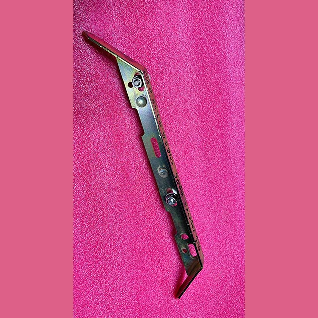 Отводка левая 0463Б.03.45.070 МЛЗ