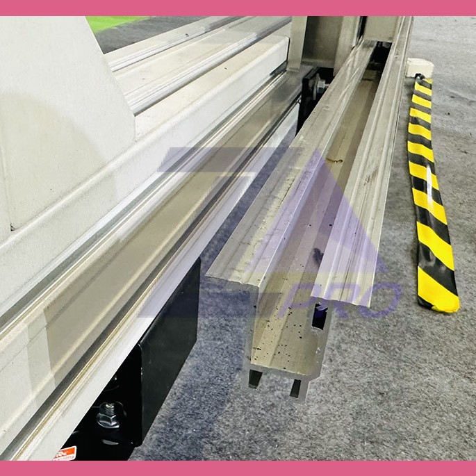 Порог дверей шахты центрального открывания Eshine