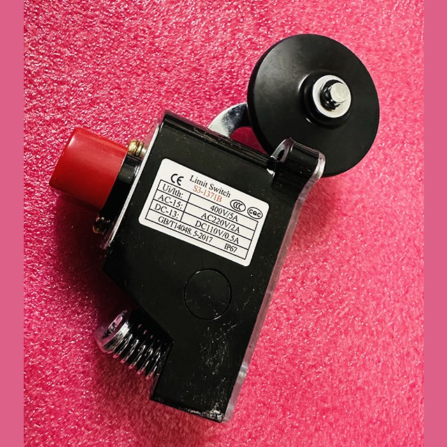 Выключатель концевой S3-1371B