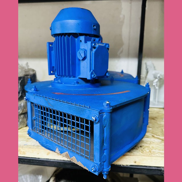 Вентилятор 350х340х330мм двигателя 5АФ200МА6/24 ВЦ0200.00.000-01 МЛЗ