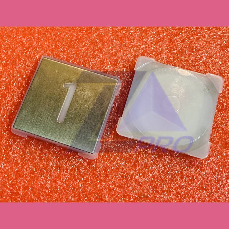 Нажимной элемент кнопки приказа "1" KM857811G001 Kone