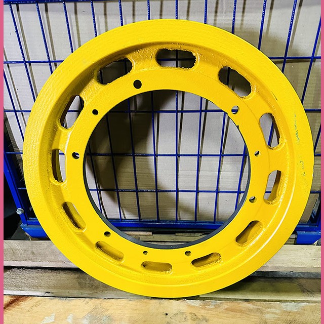 Шкив канатоведущий (обод) 520х5х10 для лебедки M83 M93 PT52433145 Montanari