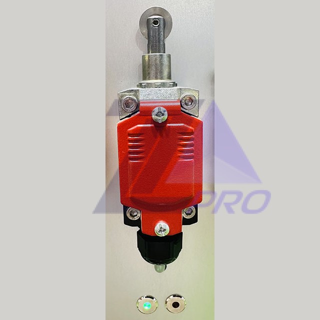 Выключатель MN73-S11 SM 6081000001 BERNSTEIN