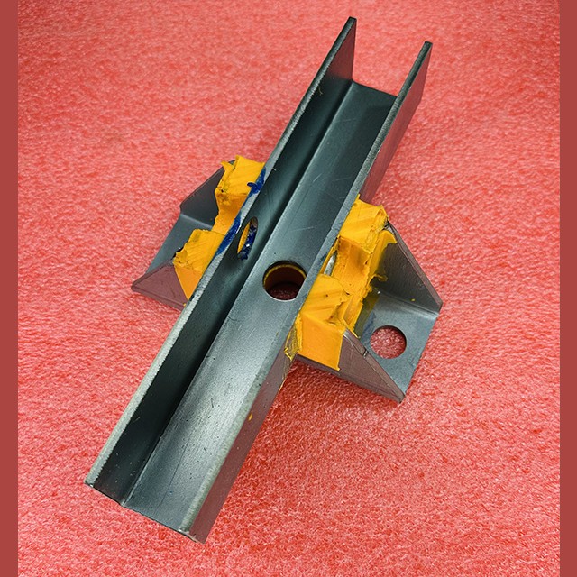 Башмак направляющей кабины F0237DS3 L-200мм Otis