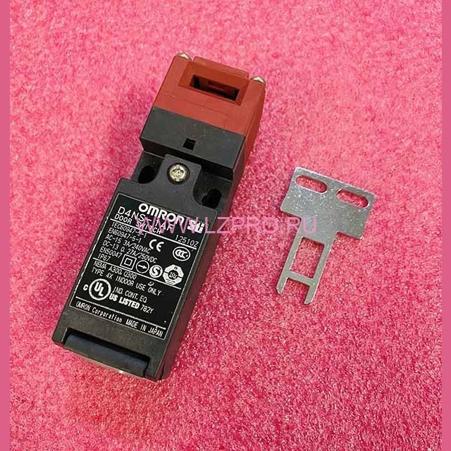 Дверной выключатель безопасности D4NS-1AF