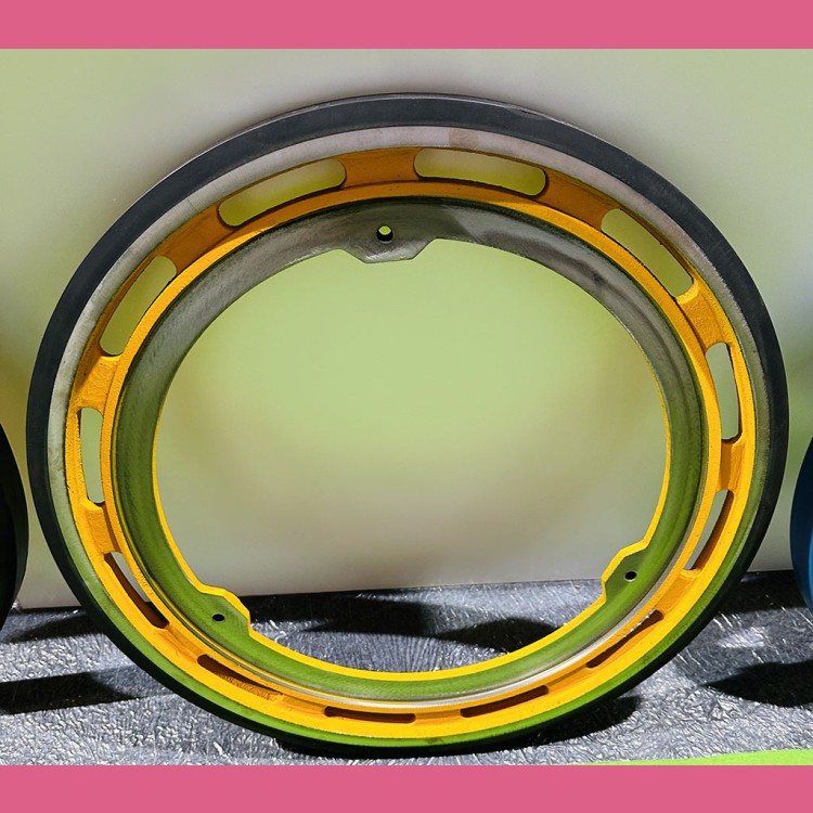 Приводное колесо поручня эскалатора D=497x30mm KM5300917H01 Kone