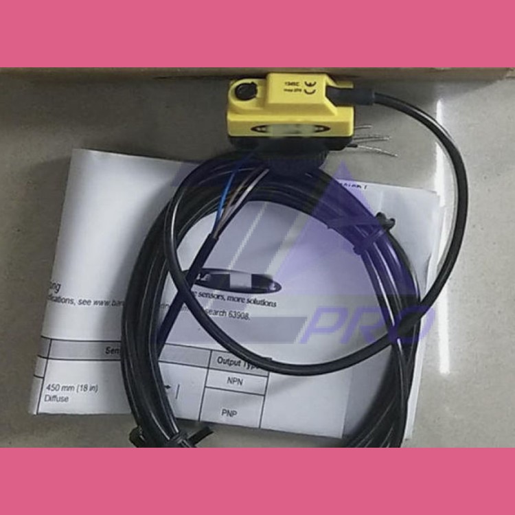 Датчик QS18VN6LV Banner