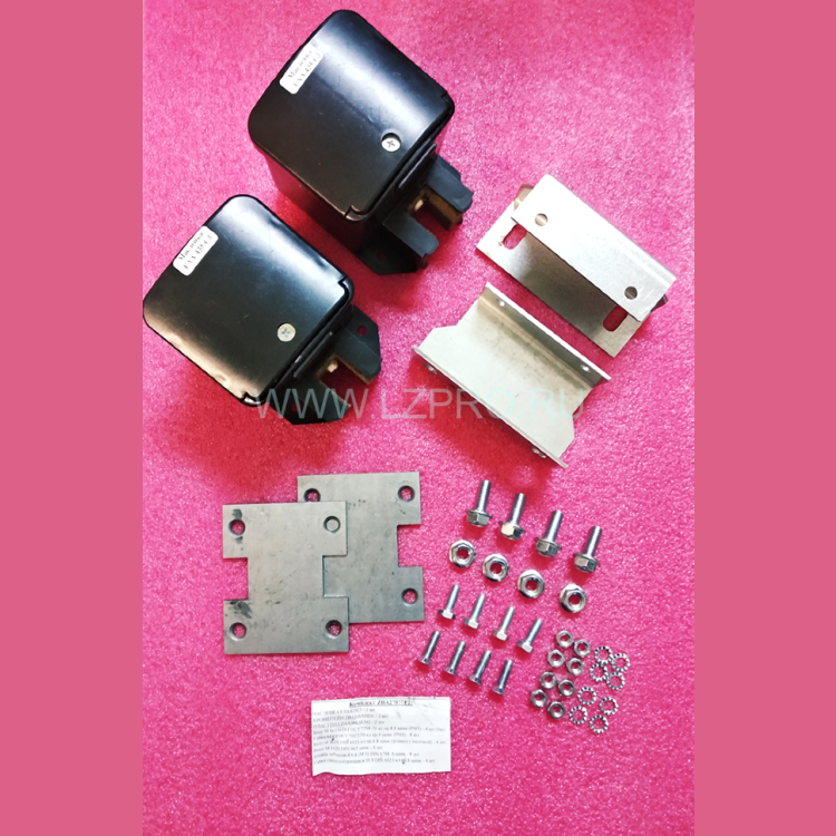 Комплект маслёнок с установочными кронштейнами кабины (FAA435C3-2 шт.,16 мм) ZAA27077P2