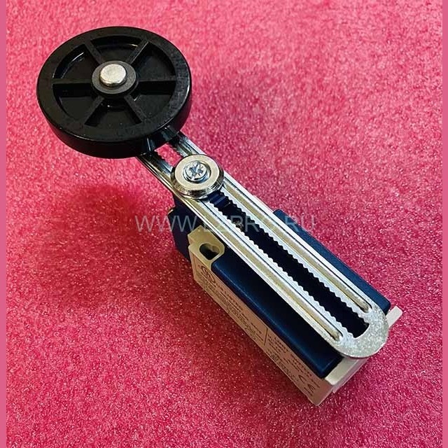 Концевой выключатель с регулируемым рычагом и роликом L-50 мм 1НО+1НЗ L5K23MEL123 EMAS