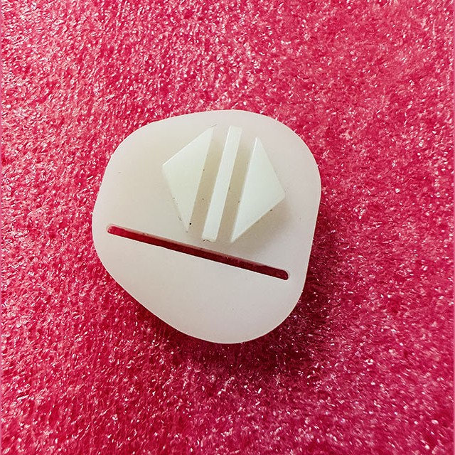 Вставка (чиклет) DOB MAA251D183