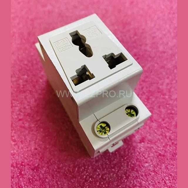 Модульная розетка с тремя вставками 1016A 250V AC-30