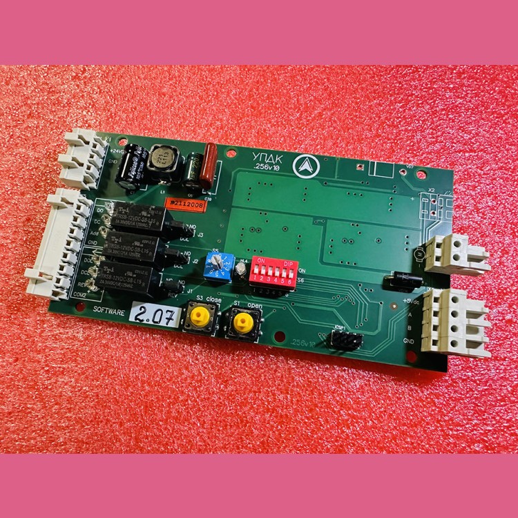 Плата управления дверями лифта УПДК .256v10 СПСТ 469 635 246