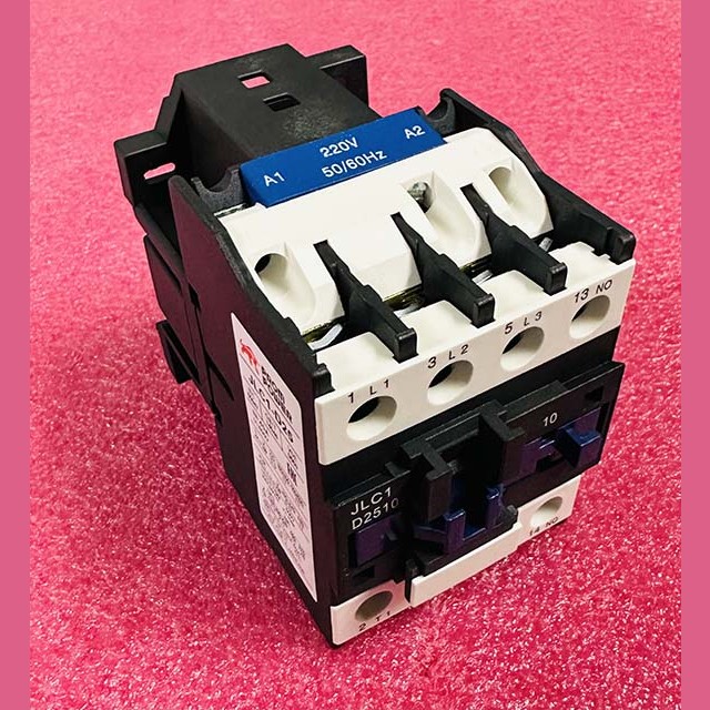 Контактор 1NO 25A 220V 11kW JLC1-D2510