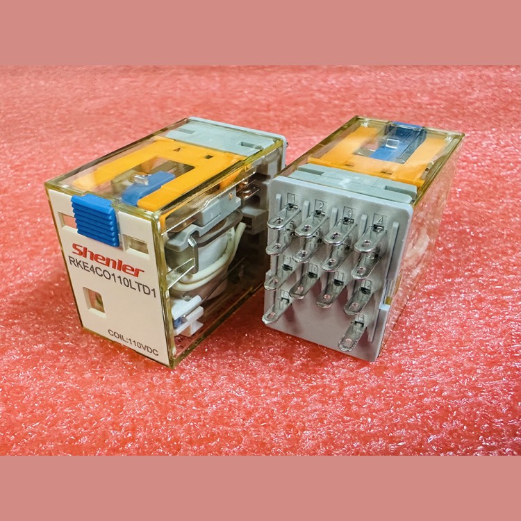Реле промежуточное 4CO, 5A(250VAC/30VDC), 110VDC, мех. индикация, тест-кнопка с блокировкой, LED RKE4CO110LTD1 Shenler