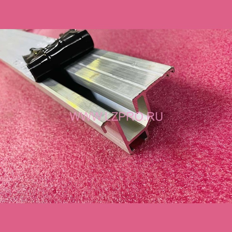 Порог дверей шахты центрального открывания L-1800 мм W-55 мм Selcom Wittur