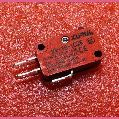 Микропереключатель XV-15-1C25