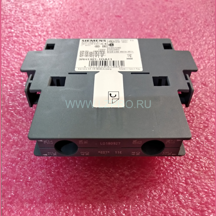 Блок дополнительных контактов 1NO+1NC 3RH1921-1DA11 Siemens