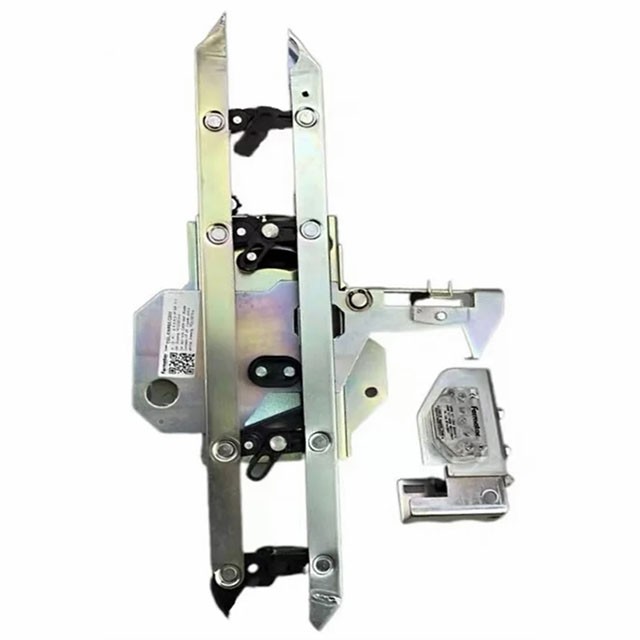 Отводка дверей кабины левая с замком CDL-CARECC200 Fermator