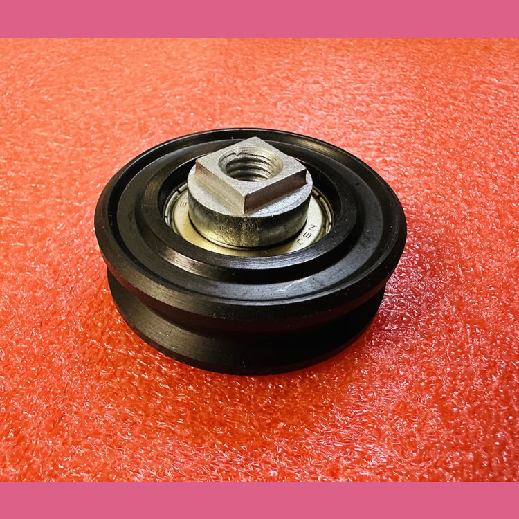 Ролик D=55мм каретки полукруглый паз (с запрессованной втулкой 1000ПСБ.06.06.107) 366В.06.06.120М КМЗ